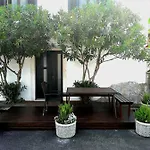 By The Sea--bougainvillea Holiday home